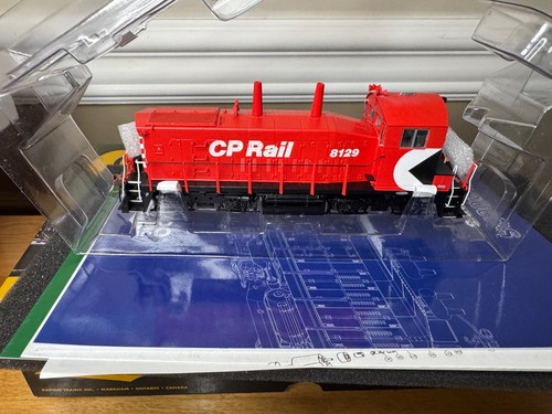 RAPIDO TRAINS GMDD SW1200RS CP RAIL DC #8129 | Zustand: New
