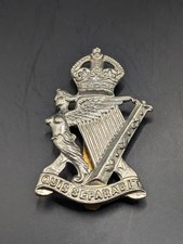 Royal Irish Rifles Cap Badge White Metal. Vintage Military British Army 