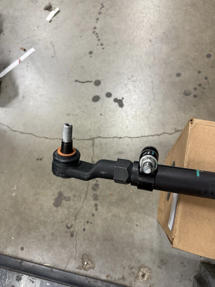 2013-26 Ram 2500 Drag Link 68338342AD 原始设备制造商更换零件 — 第 2/4 张图片