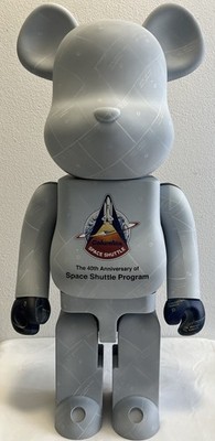 Bearbrick Space Shuttle 1000% (No box)