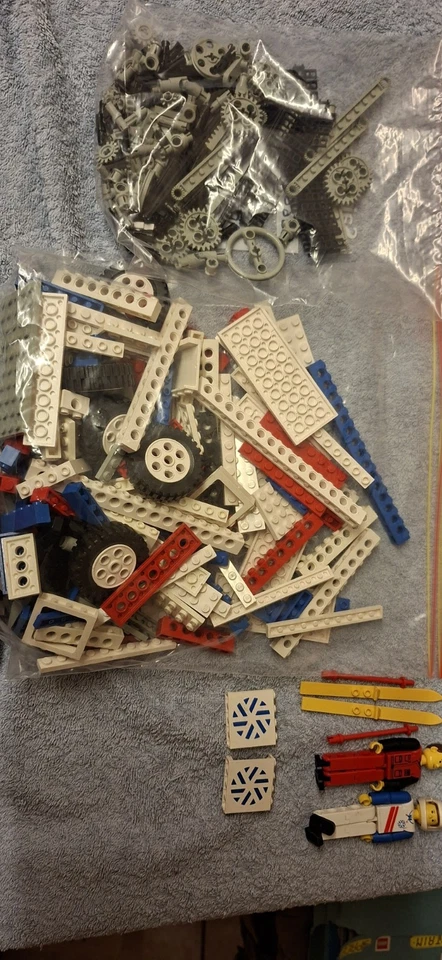 LEGO Technic 8660 Arctic Rescue Unit, photo 2 of 5