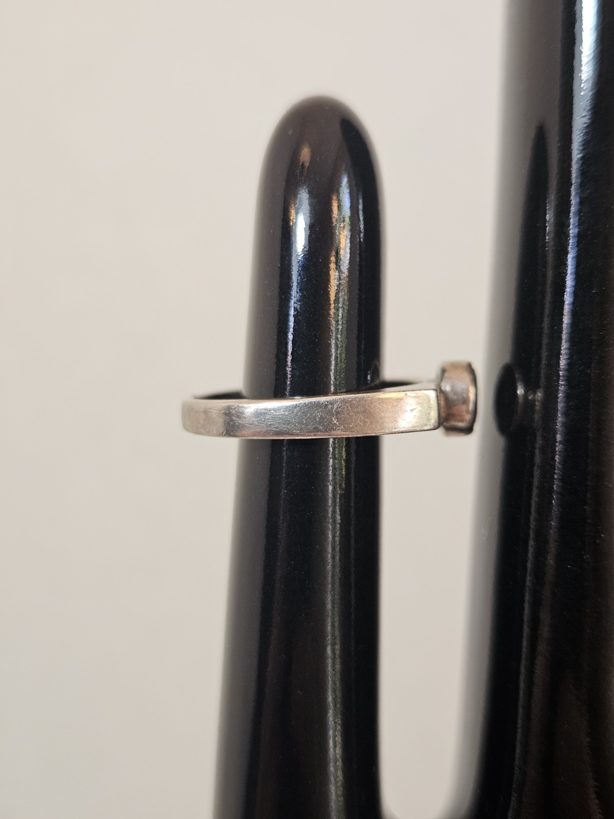 Simple Offset light purple amethyst solitaire ste… - image 4