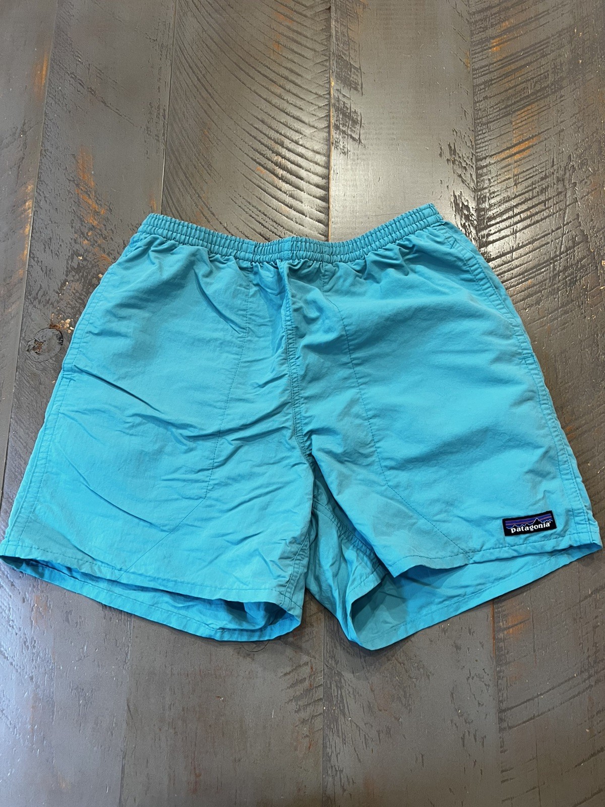 Patagonia Men’s Baggies 5” shorts Teal Blue Size Small
