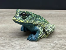 Vintage 1993 Land & Sea Yellow-Spotted Climbing Toad Frog Figurine