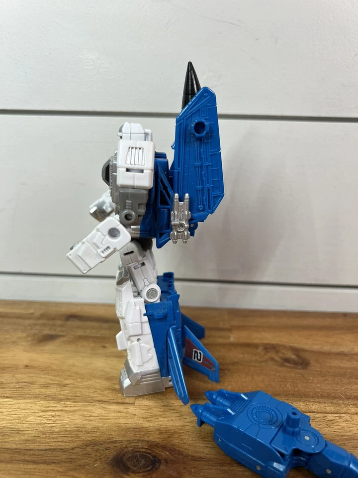 Transformers Combiner Wars G2 Air Raid  Superion Generations Figure Ships Fast! - Image 4 of 4
