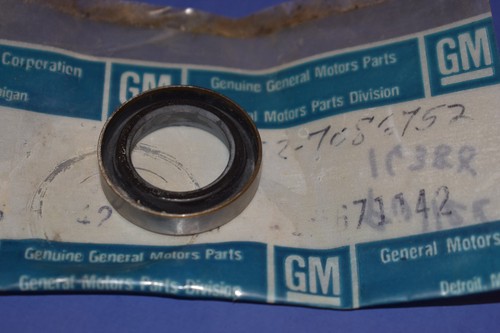 Fuller Trans Master Control Lever Seal 16388 SRC-1 SRC41 GMC Chevy Truck 671142 - Picture 2 of 3