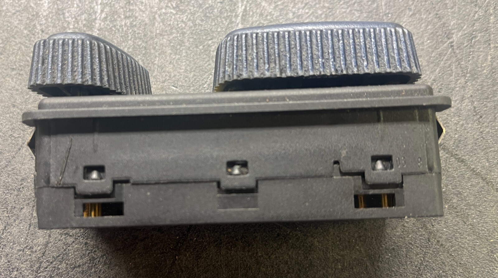 BMW OEM 61311374492 E34 E32 E24 Left Front Power Seat Switch 