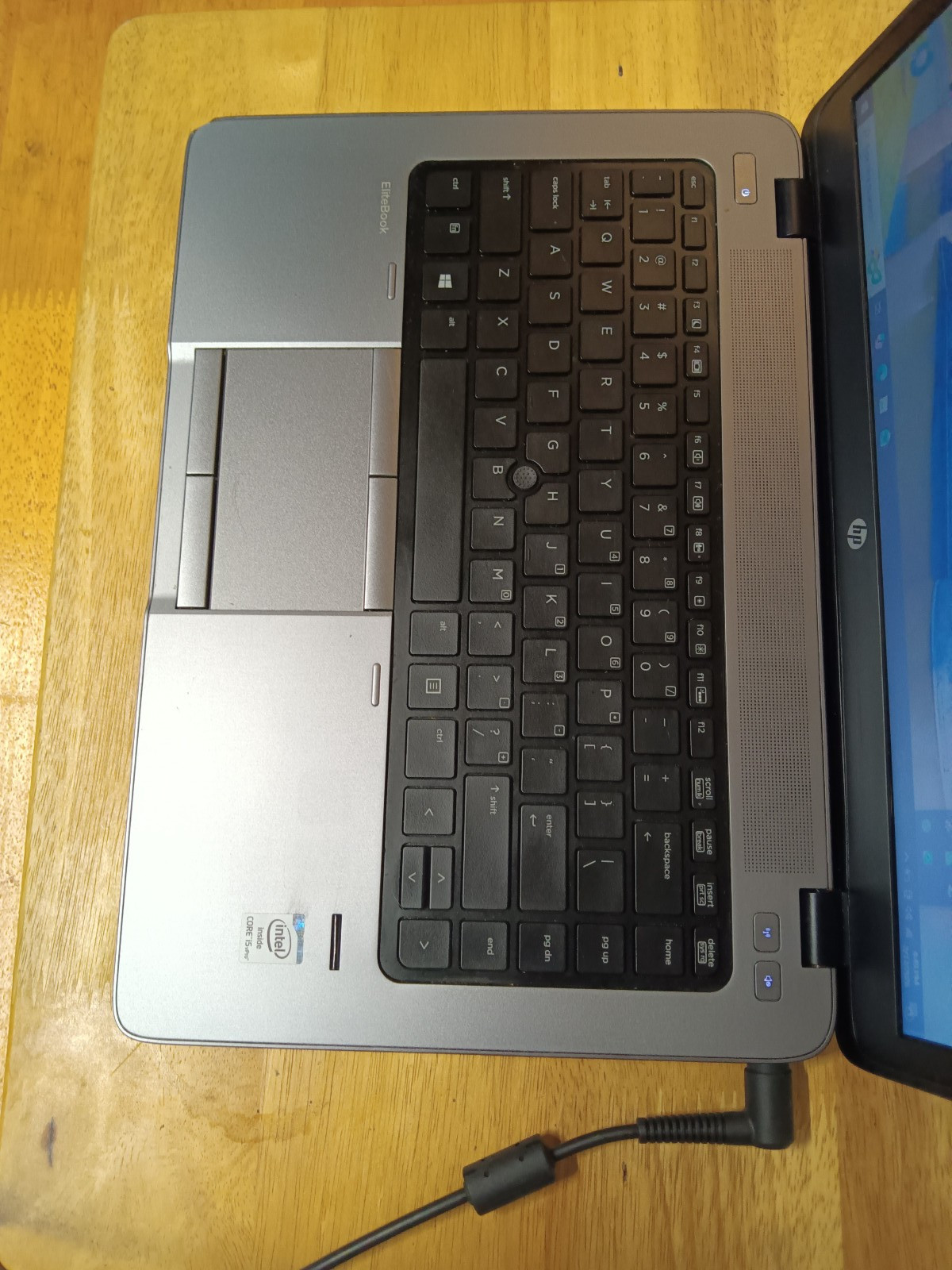 HP EliteBook 840 G2, 14-Inch Laptop, with Intel Core i5 6th Gen., 500 GB HDD (Hard Disk Drive), Windows 10 Home