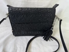 Gun Tote'n Mamas CCW Purse Embroidered Lambskin Black Concealed Carry Bag