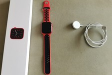 APPLE SERIES 6 ALUMINIUM 44mm WATCH COLOUR RED