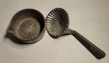 Vintage Cast Iron Mold Pour Heavy