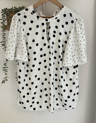 Friends Like These Mono Spot Short Puff Sleeve Round Neck Blouse. Size 14