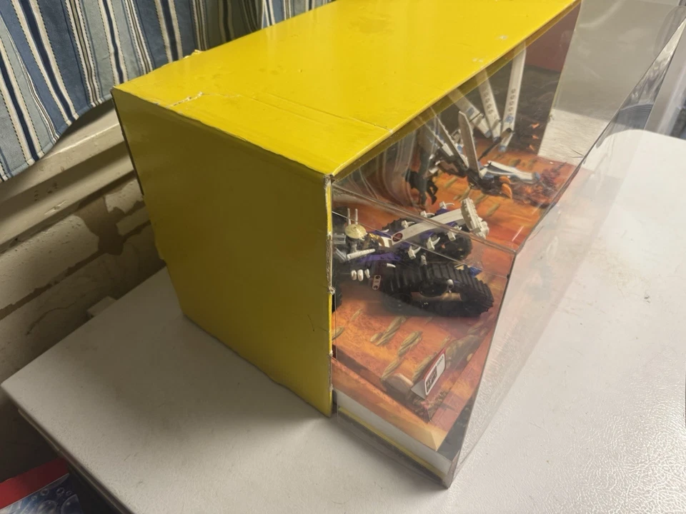 RARE! Original Lego Ninjago Display Case with Motion Lights for the COLLECTOR! - Image 2 of 4