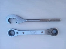 Snap On Lot Sale 12 Point Ratcheting Box End Wrench & Tie Rod Adjusting Wrench