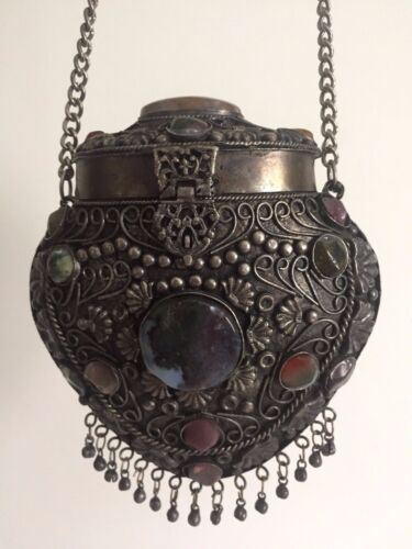 VINTAGE 1960'S TIBET HANDCRAFTED METAL & SEMI PRECIOUS STONES ORNATE EVENING BAG - Picture 1 of 11