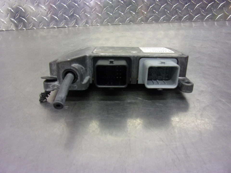 584 A TRIUMPH  TIGER  955 955i 2002 OEM   CDI - Image 4 of 4