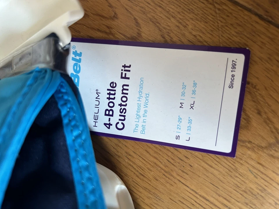 Fuelbelt Helium Running Storage belt with 4 Bottles Small 27”-29” Waist RRP £45 - Image 3 of 4