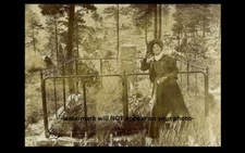 Wild Bill Hickok Grave PHOTO Calamity Jane, Deadwood Mt Moriah Cemetery