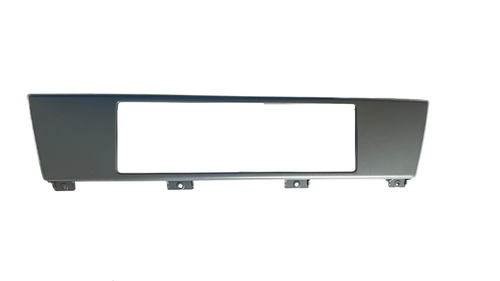 portatarga paraurto anteriore audi A3 8P4807285E1QP - Foto 2 di 6
