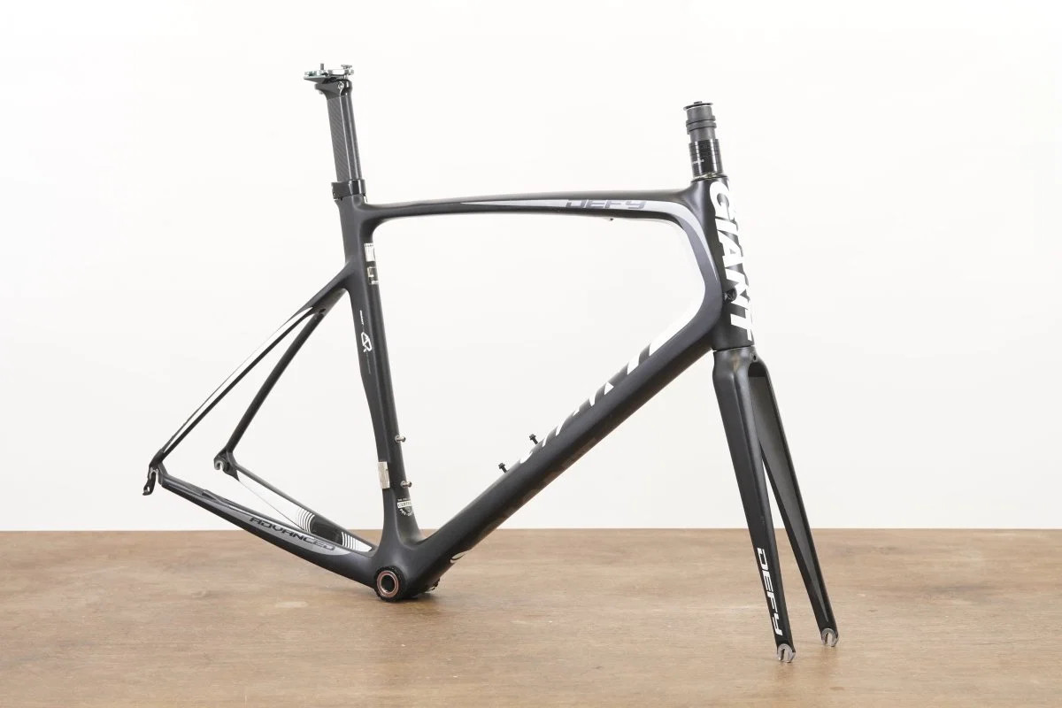 L (Large) Giant Defy Advanced 0 Carbon Rim Brake Road Frameset