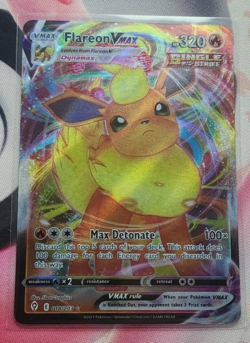 Pokemon TCG Flareon VMAX 018/203 Evolving Skies Ultra Rare Holo