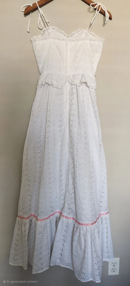 Maxi Vestido de Verano Vintage Candi Jones California Talla 3 Blanco Ojales Acentos Rosa Foto 2 de 4