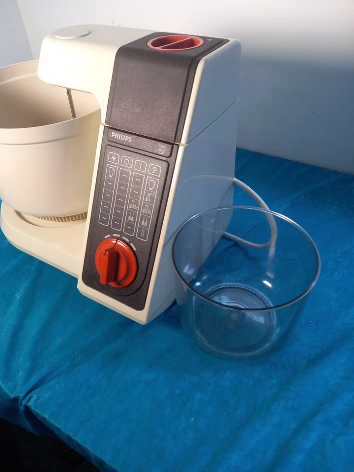 Philips HR 2970C Kitchen Machine -  With Bowls And Beaters Vintage - Image 3 of 4