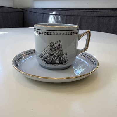 Spode Trade Winds Black Demitasse Cup & Saucer Clipper Ship Gold Trim Y8606