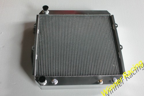 Radiatore per Toyota Land Cruiser LJ70/71/73/77/78 2LTE 2.4TD auto 1990-1993 - Foto 2 di 8
