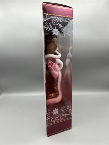 Disney Parks Beauty and the Beast Belle 2024 Holiday Special Edition Doll New -A - Picture 4 of 8