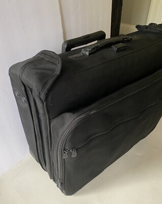 Briggs & Riley Baseline Large Deluxe Wheeled Garment Bag Style U76