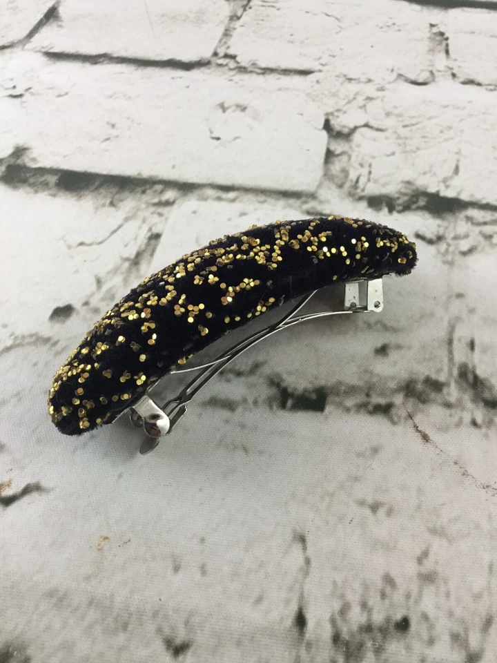 Hermosa pinza retro vintage años 80 terciopelo negro detalles dorados Foto 2 de 4