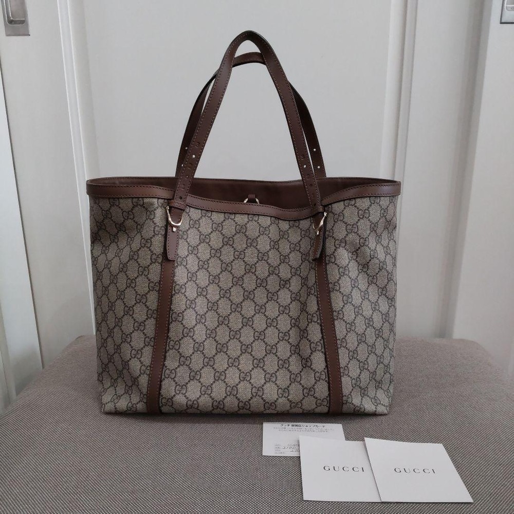 GUCCI GG Supreme Tote Bag