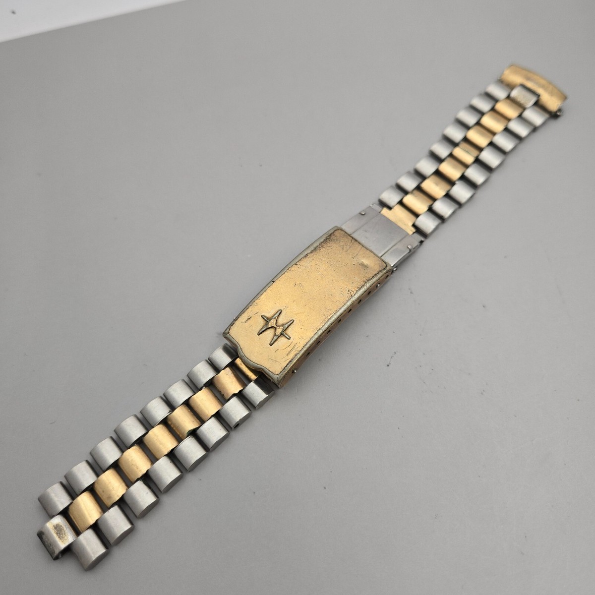 Vintage Hamilton Watch Bracelet/watch band 18mm 1970s Selling as