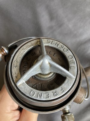 希少アルチェドALCEDO 2C/S スピニングリール 1973年販売イタリア製 希少アルチェドALCEDO 2C/S スピニングリール 1973年販売イタリア製
