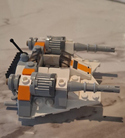 LEGO Star Wars 75074 Snowspeeder Microfighter 100% COMPLETE Series 2 Rebel Pilot