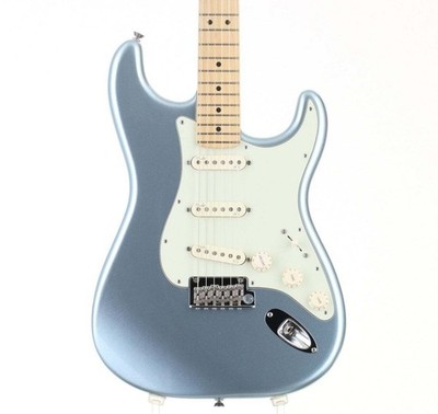 Fender American Deluxe Stratocaster Plus Mystic Ice Blue mit Hardcase GEBRAUCHT