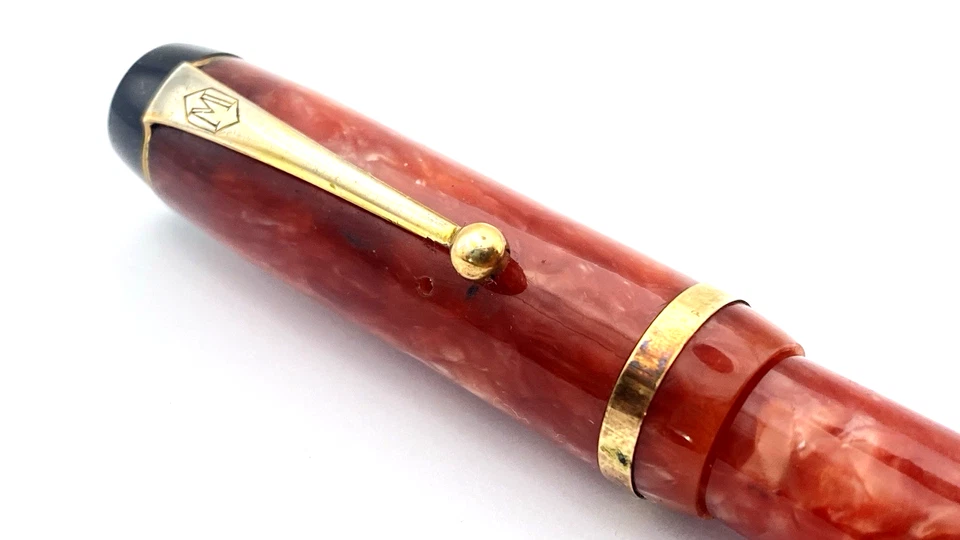 PLUMA ESTILOGRÁFICA DIPLOMA MENTMORE DE COLECCIÓN EN MÁRMOL ROSA 14K MEDIANA NUEVA EN CAJA INGLATERRA Foto 3 de 4