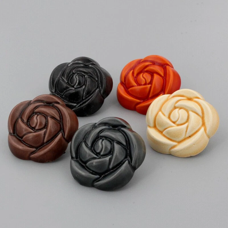 UK 6X DIY Flower Shape Buttons Sew on Accessory Costume Cardigan Sewing Buttons - Image 3 of 4