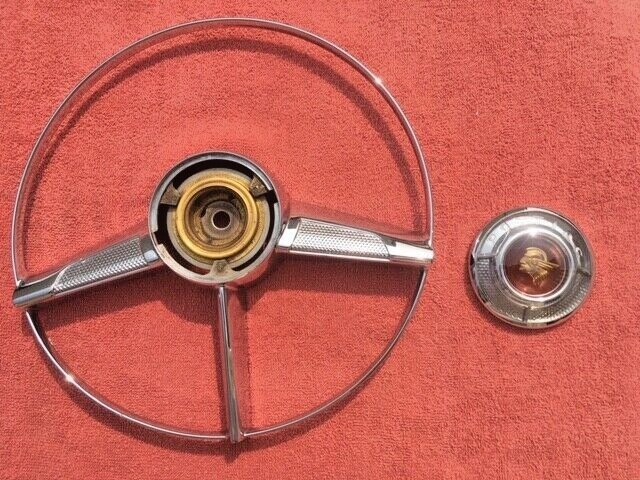 1953 1954 Pontiac Chieftain OEM (CRACK) Deluxe Steering Wheel Horn Ring Button 
