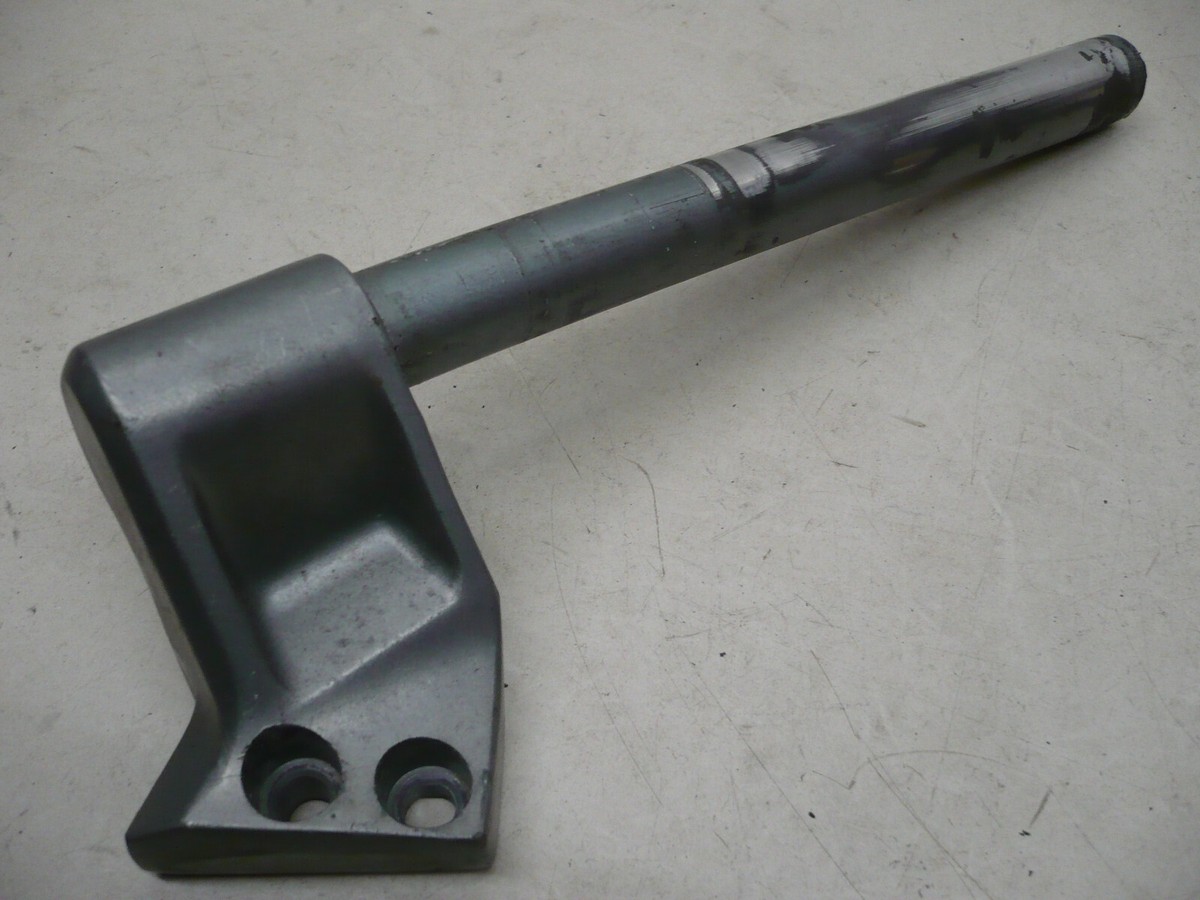 90-93 KAWASAKI ZX 600 NINJA ZX600D RIGHT HANDLEBAR HOLDER BAR