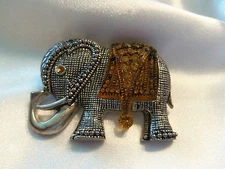 FUNKY COOL Silver Textured COPPER Accents EASTERN Style ELEPHANT Brooch 13EBR311