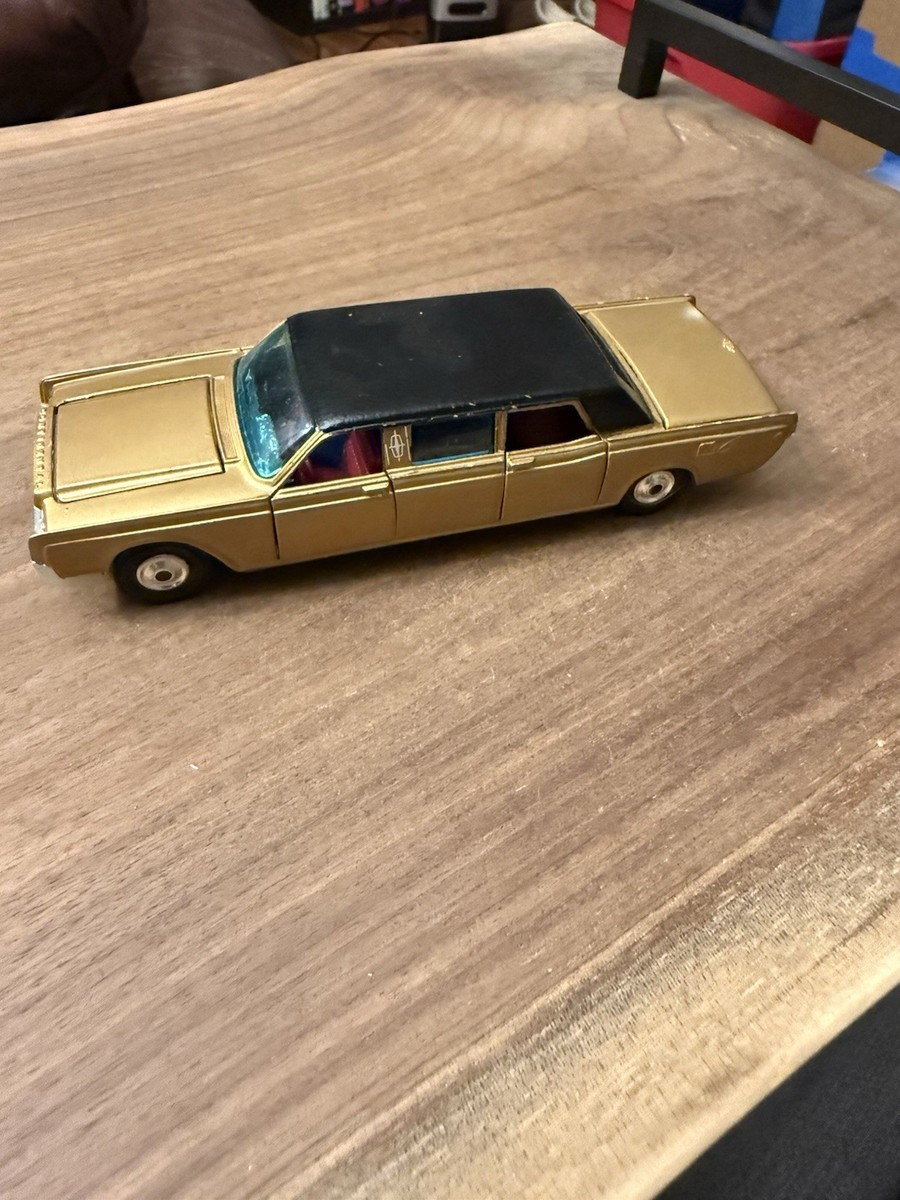 Corgi Toys 1/43 – Lincoln Continental Limousine Lehmann-Peterson – Dorée – Occasion