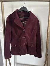 Lady Hathaway burgundy corduroy blazer.  Y2K  Dark Academia Quiet Luxury
