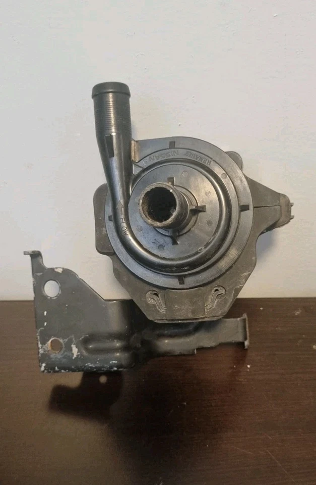 2016-2020 Infiniti Q50 Auxiliary Cooler Pump - 3.0Tt  21580-5Ca5a - Image 3 of 4