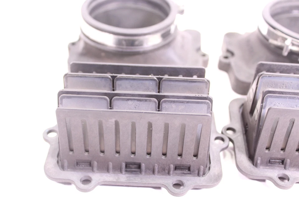 Ski-Doo Summit X 850 2017 E-Tec V Force 3 cañas con colectores V3122R-873M-2 Foto 4 de 4