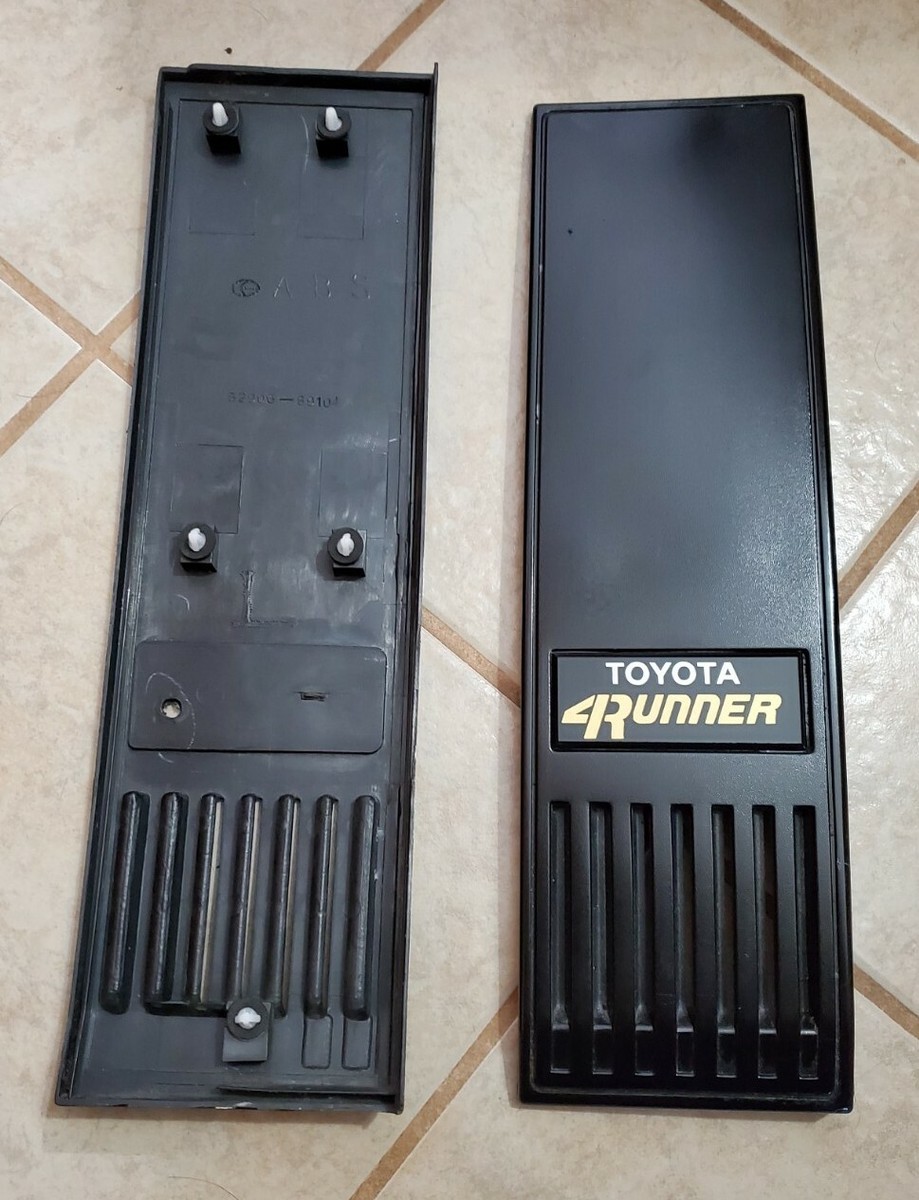 10 Genuine Toyota 4RUNNER PICK UP B-Pillar Trim Panel Clips 1984