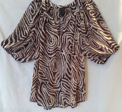 Due Per Due Brown Print Sheer  Blouse Sz M  NWOT
