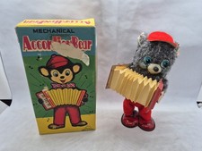 Rare Tinplate Wind Up Mechanical Accordion Bear Fuji Press Japan Great Condition