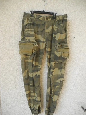 PANTALON CAMOUFLAGE ARMEE 42 MULTIPOCHES TBE - Photo 1/4